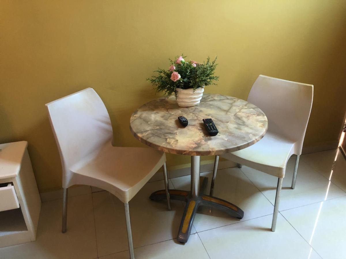 Hotel Bar Restaurant Emergency 911 Sto Lk Group Парамарибо Екстериор снимка